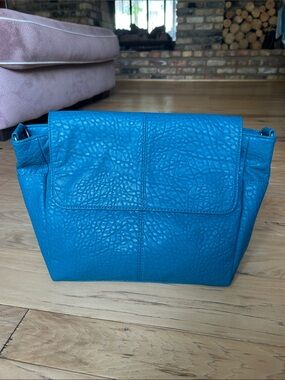 Jewell by Thirty-One Leather Crossbody Bag in Teal
